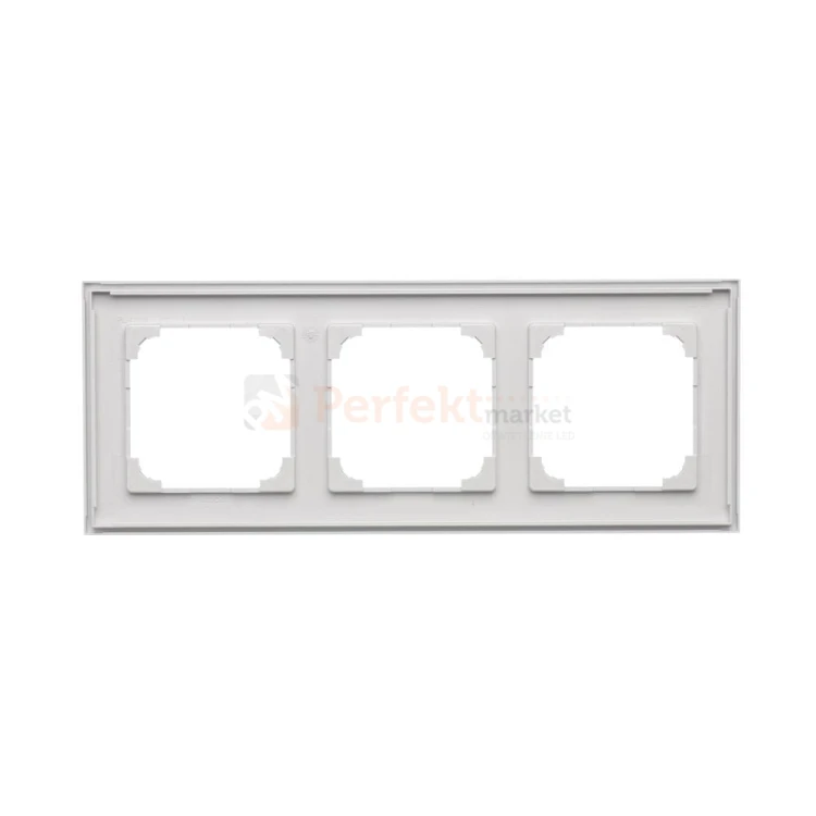 TR3/114 Ramka 3- krotna, jasnoszary mat, perfektmarket (2)