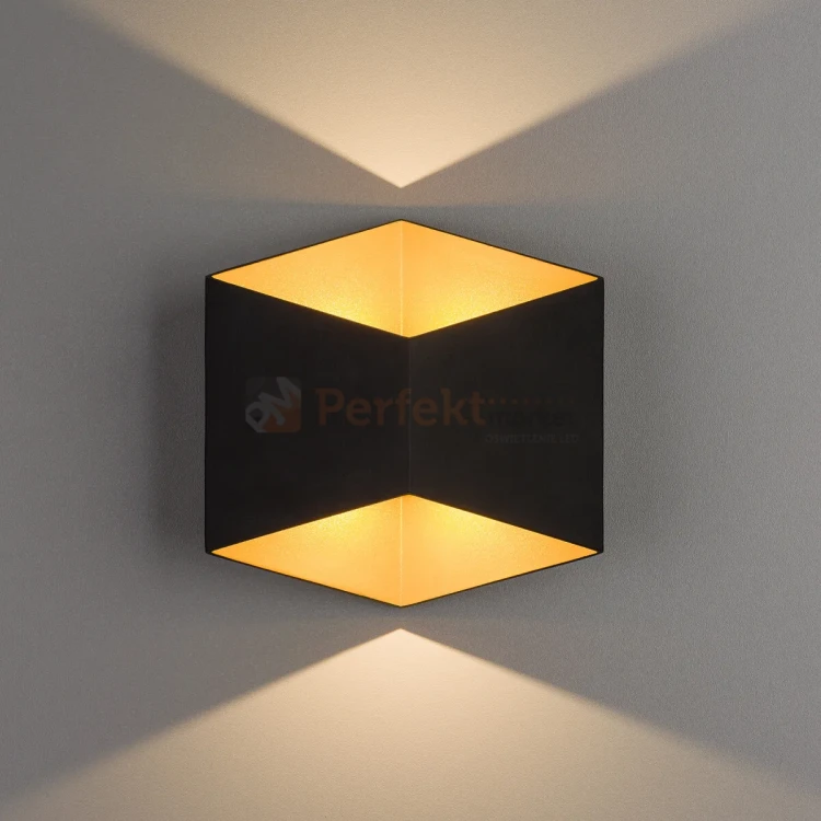 Kinkiet Kinkiet TRIANGLES LED 3000K czarno-złoty IP54 Nowodvorski 8141 perfektmarket (3).webp