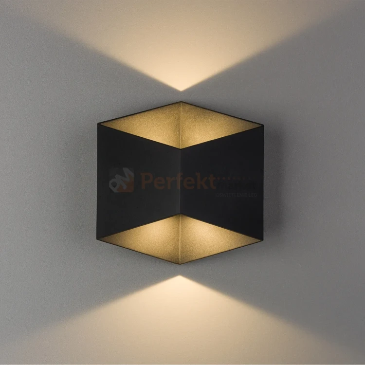 Kinkiet zewnętrzny TRIANGLES LED 3000K czarny IP54 Nowodvorski 8142 perfektmarket (3).webp