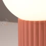 Lampa biurkowa Halo szklana kula design 1xG9 IP20 brzoskwiniowa perfektmarket (1).webp