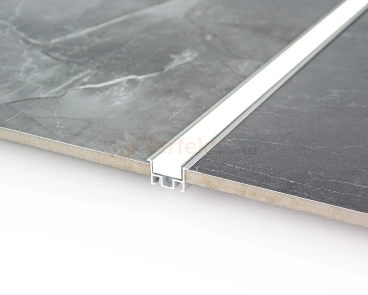 AQU-AX1 PERFEKT MARKET OLSZTYN