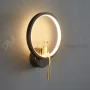 Designerski kinkiet czarno złoty LED, złota obręcz ze złotą figurą AMICI LED 27 cm perfektmarket (1).webp