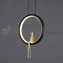 Lampa wisząca AMICI 27cm czarny ring z złotą figurą 3000K perfektmarket (6).webp