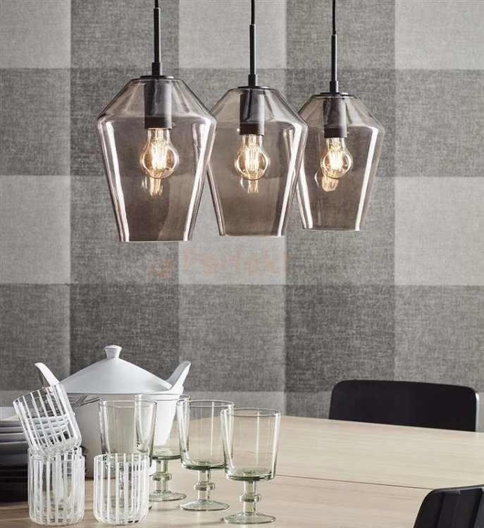 dekoracyjna lampa wiszaca szklana czarna skandynawska zwis szkło markslojd retro 107132 perfektmarket.jpg