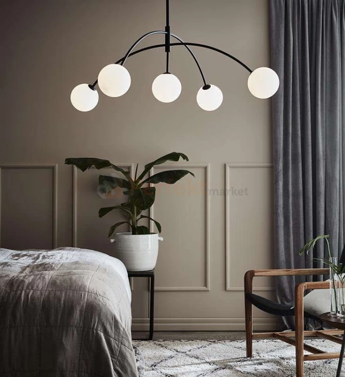 dekoracyjna lampa wiszaca heaven biała kule białe_kule skandynawska 5L zwis szklana markslojd 107560 perfektmarket.jpg