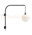 kinkiet na wysięgniku do salonu lampa_ścienna buddy kula szklana biała_kula 107494 Markslojd czarna modernizm chrom perfektmarket.jpg