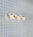 kinkiet szklany do salonu lampa_ścienna cassis ip44 do_łazienki biał biały okrągły szklana 3L mleczne_szkło 106370 Markslojd szkło retro modernizm chrom perfektmarket.jpg