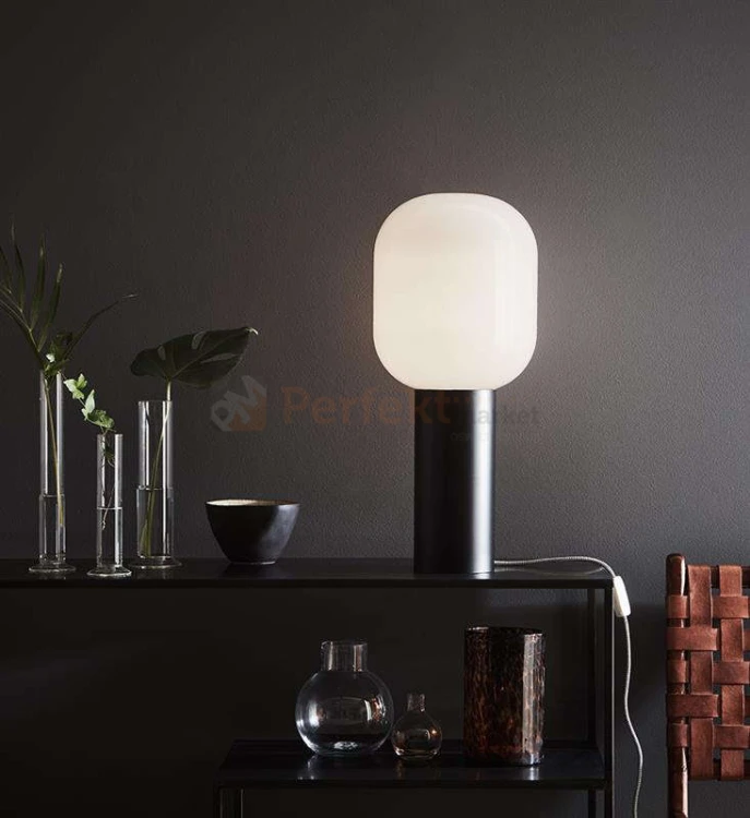 lampa stołowa biurkowa  retro modernistyczna modernizm elegancka szklana szkło przydymiona czarny do sypialni brooklyn 107480 Markslojd  perfektmarket.jpg