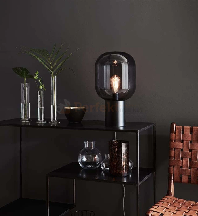lampa stołowa biurkowa  retro modernistyczna modernizm elegancka szklana szkło przydymiona czarny do sypialni brooklyn 107481 Markslojd  perfektmarket.jpg