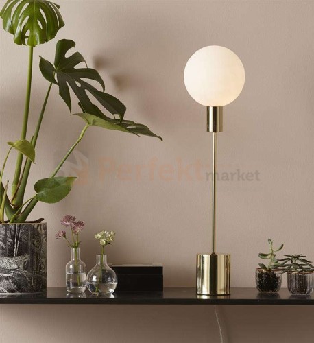 lampa stołowa biurkowa dekoracyjna złota złoty biała biały kula do sypialni do_restauracji okrągła Uno 107765 Markslojd perfektmarket.jpg