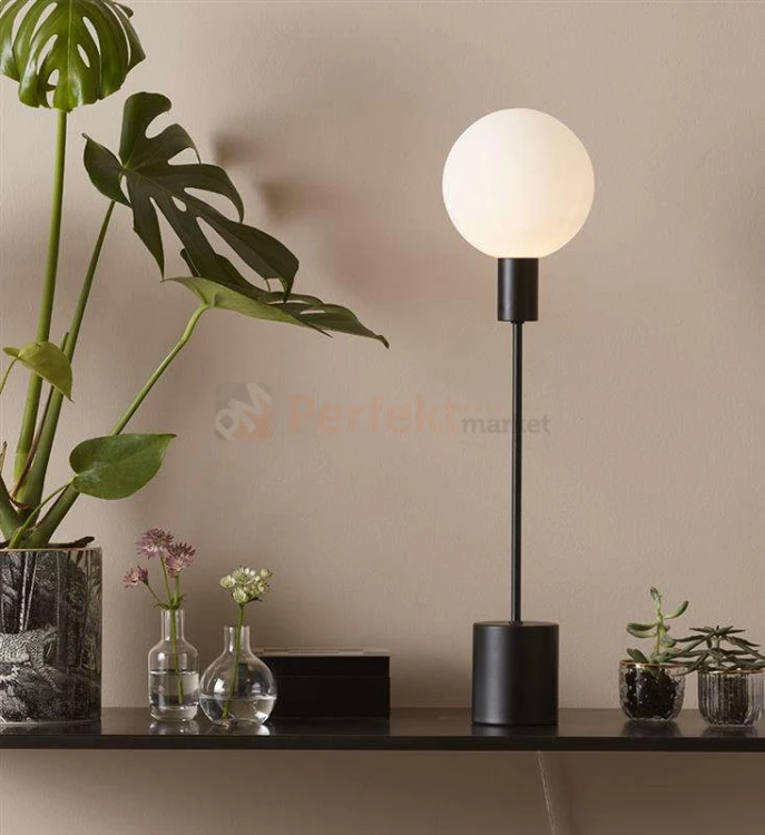 lampa stołowa biurkowa dekoracyjna czarna czarny kula do sypialni do_restauracji okrągła Uno 107766 Markslojd perfektmarket.jpg