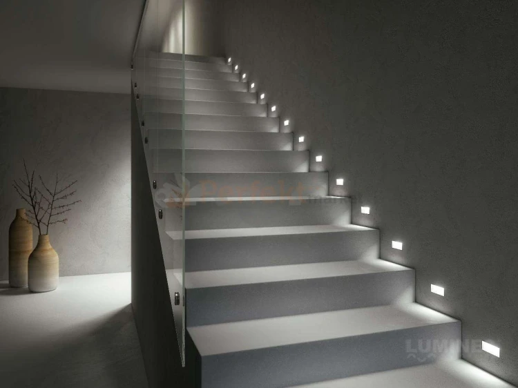 profil aluminiowy meblowy oświetlenie_led led wpuszczany przypodłogowy TIANO srebrny anodowany oświetlenie_schodowe anodowany perfektmarket olsztyn.jpga