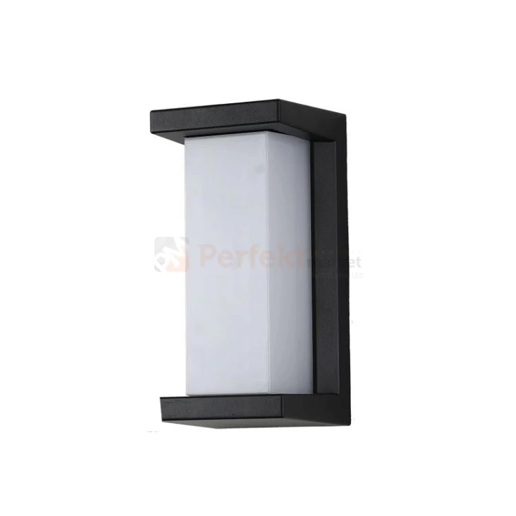 kinkiet nad drzwi czarny id-8004.jpg