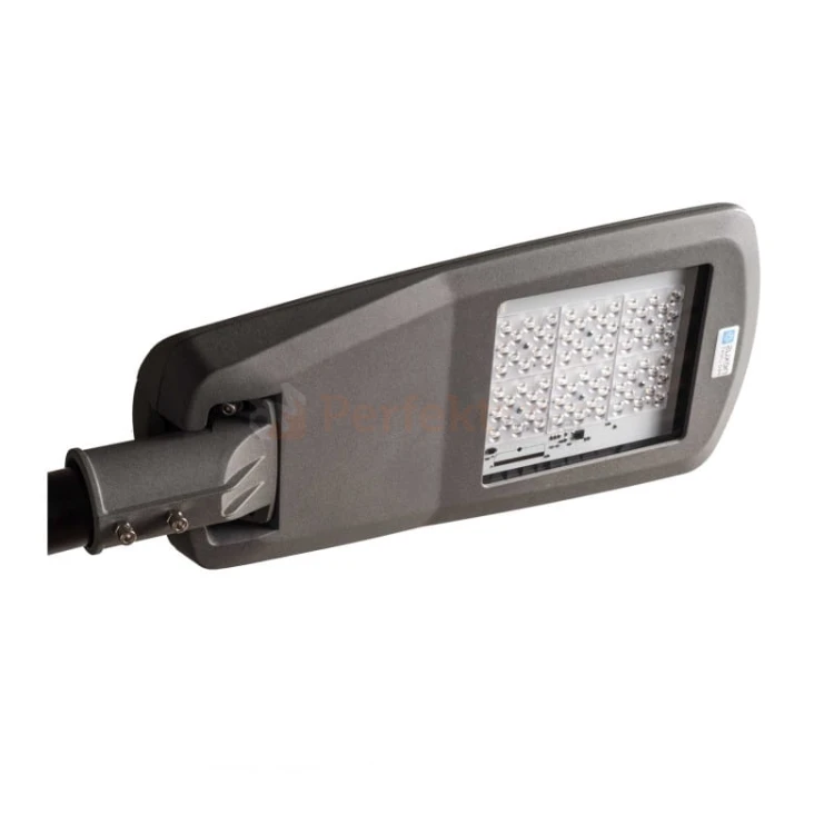 nexus_LED_oprawa drogowa led_nexus-street-s-34w-perfekt_market_olsztyn_augustowska_12.jpg