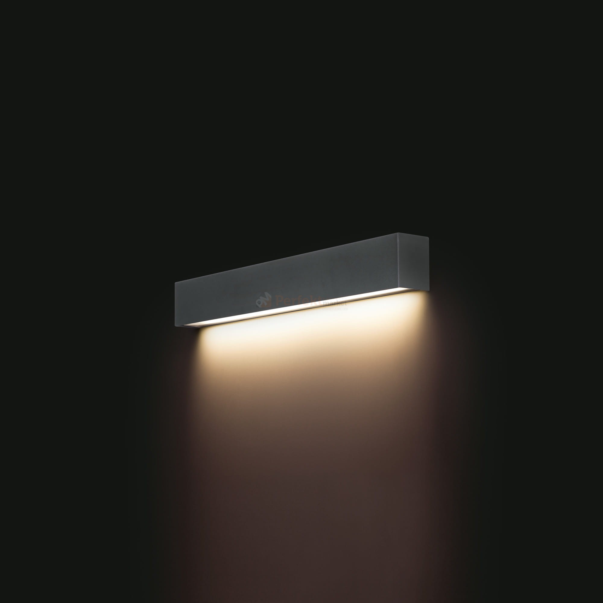 9618 Oprawa oświetleniowa kinkiet 60 cm grafitowy LED STRAIGHT WALL LED GRAPHITE S.jpg