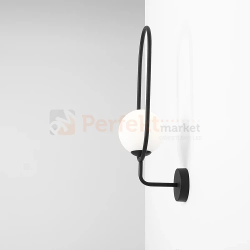 Riva wall male perfektmarket.jpg