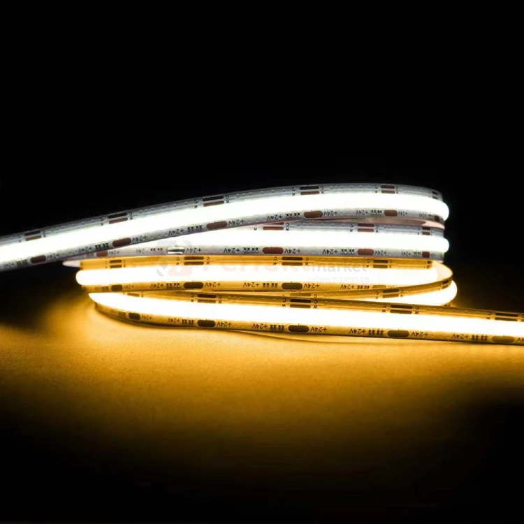 tasma-led-nextec-ex-24v-cob-15w-480-led-porownanie.jpg
