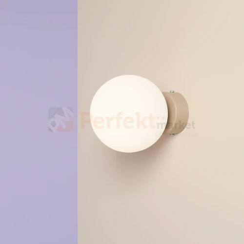 3-ball-wall-beige-male perfektmarket.jpg