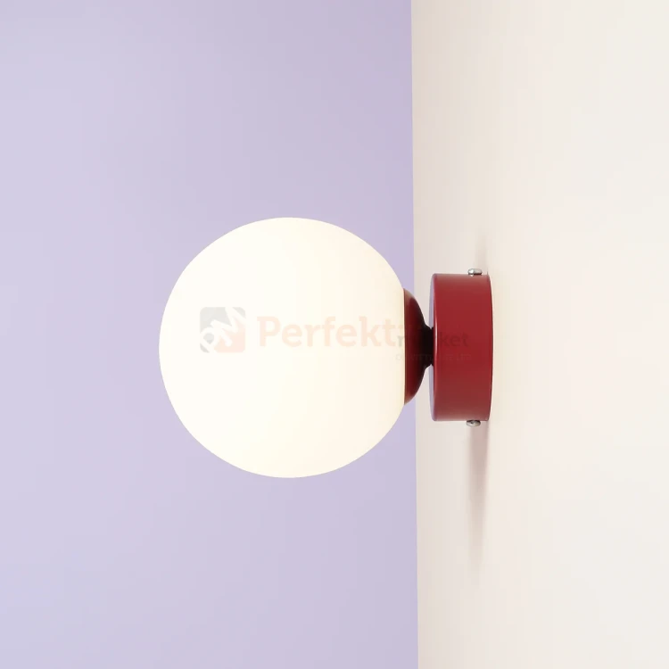 3-ball-wall-red-wine-male perfektmarket.jpg