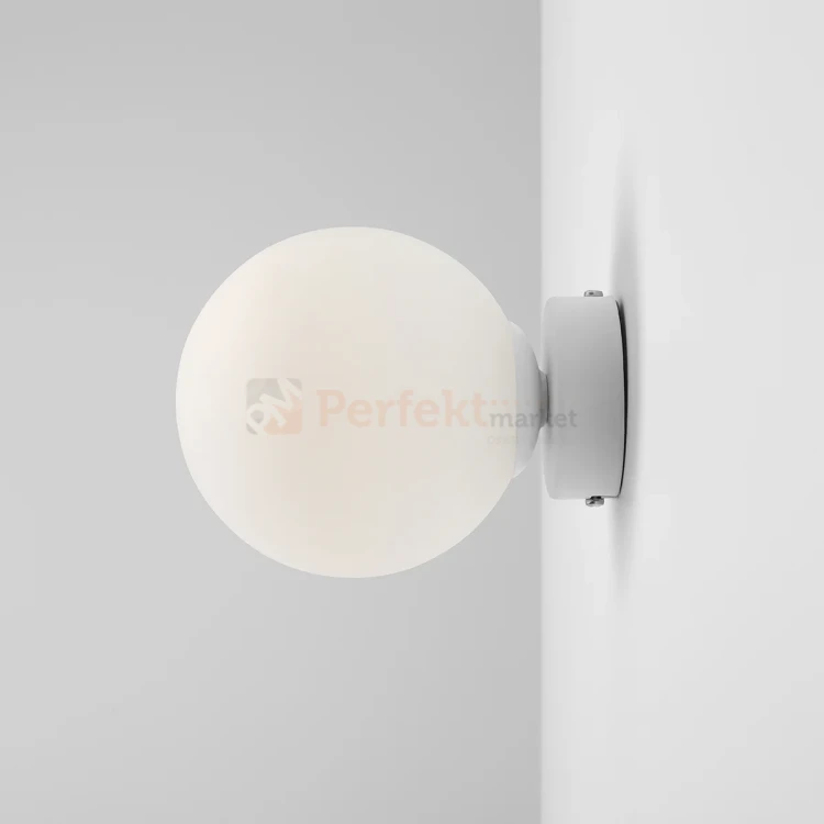1-ball-wall-white-14-male perfektmarket.jpg