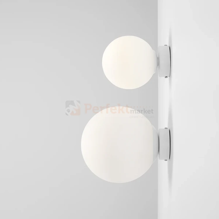 4-ball-wall-white-20-male perfektmarket.jpg