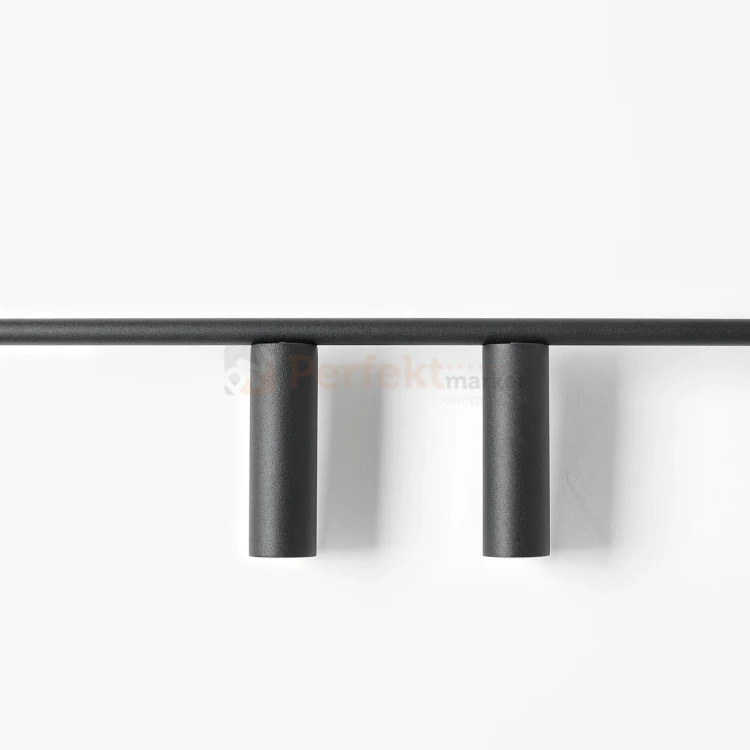 3-trevo-black-wall-2-left-male perfektmarket.jpg