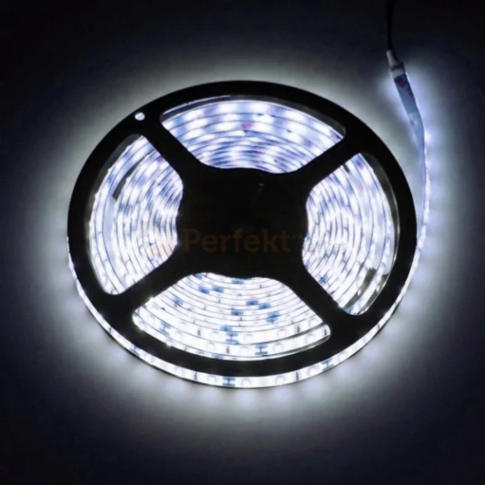 taśma led 300 smd 2835 ip63 zimna w silikonie light perfektmarket olsztyn.webp
