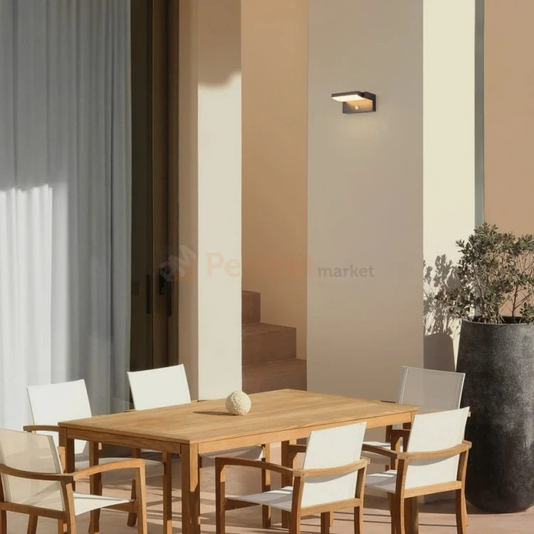 Lampa ścienna z czujnikiem ruchu PIR regulowana GERBER 9923423 aranżacja perfektmarket.webp