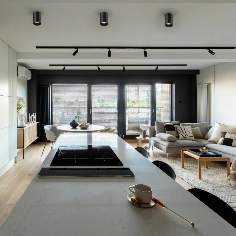 Spot tuba downlight lampa sufitowa wewnętrzna Zuma Line 92680-N czarna aranżacja 2 perfektmarket.webp