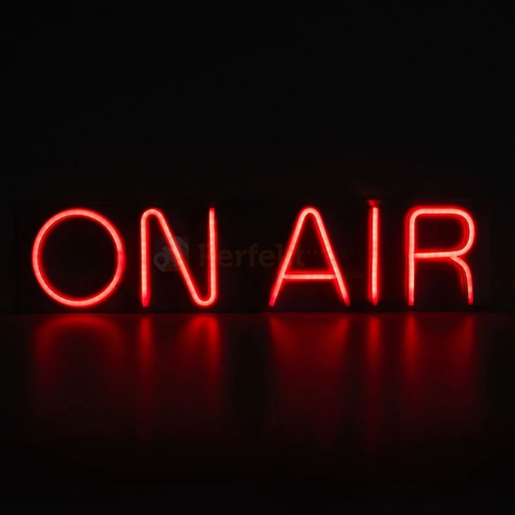 Neon LED lama ścienna kinkiet ON AIR Zuma Line FM-WN46 perfektmarket.webp