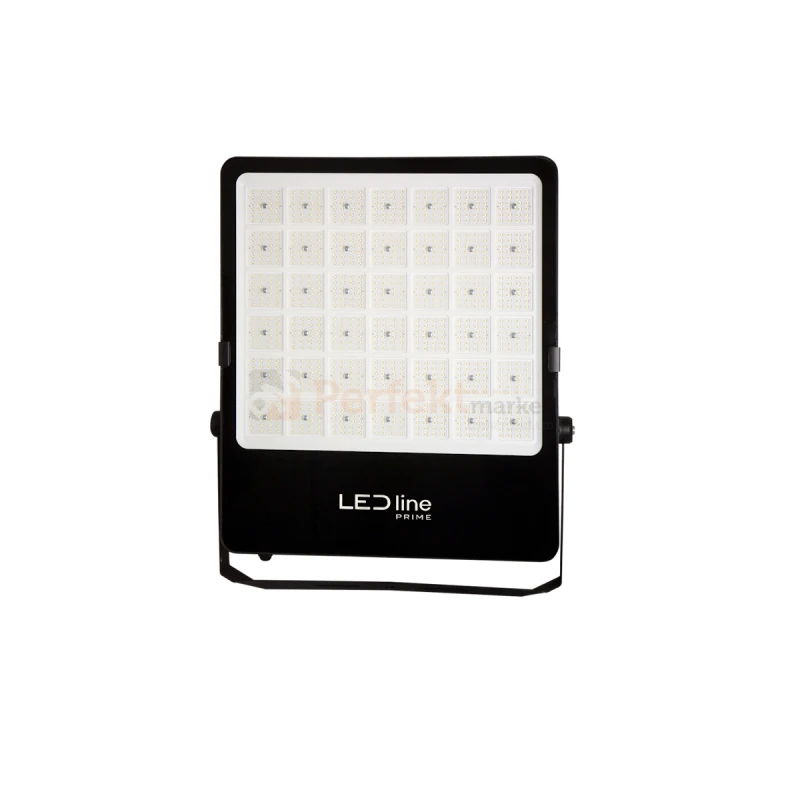 profesjonalny naświetlacz LED line PRIME Floodlight 600W 84000lm na boiska orliki 1 perfektmarket.webp