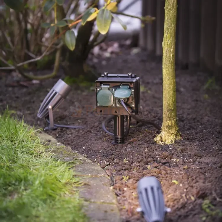 Lampa zewnętrzna wbijana reflektor LED SYNA SLV 8.6W 3000K IP55 antracyt 3 perfektmarket.webp