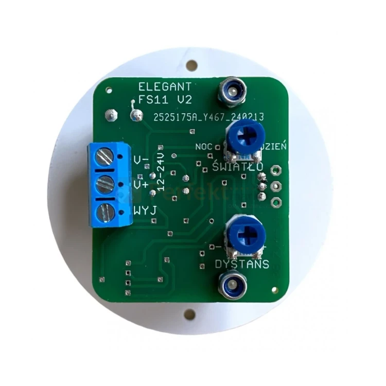 zestaw sterownik schodowy do taśm LED cyfrowych 4w1 5-24V z czujnikami ruchu i pilotem ELEGANT 3 perfektmarket.webp