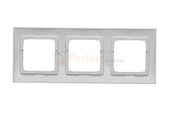 DR3_43 Ramka 3- krotna, srebrny mat, metalizowany Simon 54 perfektmarket (2).webp