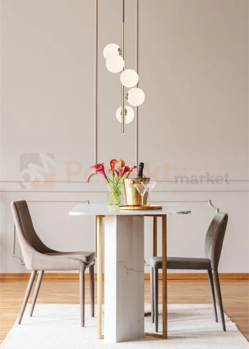 lampa wisząca kule złota podłużna zuma line ARCTURUS P0574-05E-F7AA aranż 2 perfektmarket.webp